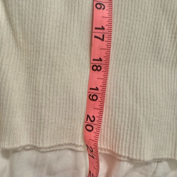 Hooked Up by IOT White/Cream Turtle Neck Sweater - Picture 8 of 8